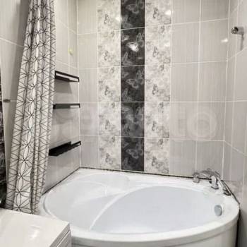 Сдается 2-х комнатная квартира, 64 м²