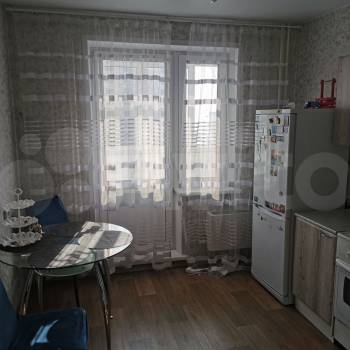 Сдается 1-комнатная квартира, 45 м²