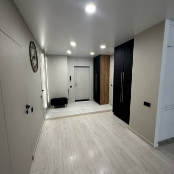 Продается 1-комнатная квартира, 58,9 м²