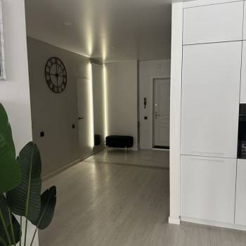 Продается 1-комнатная квартира, 58,9 м²