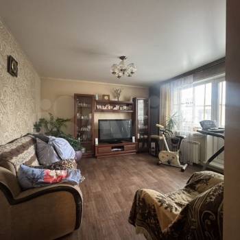 Продается Многокомнатная квартира, 84 м²