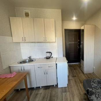 Продается 1-комнатная квартира, 12 м²