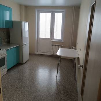 Сдается 1-комнатная квартира, 39 м²