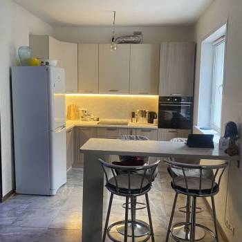 Сдается 2-х комнатная квартира, 58,6 м²