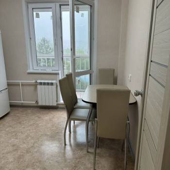 Сдается 2-х комнатная квартира, 55 м²