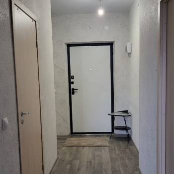 Продается 1-комнатная квартира, 53,5 м²