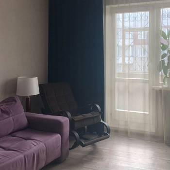 Продается Многокомнатная квартира, 80,4 м²