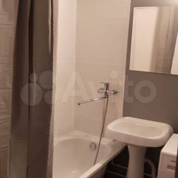 Продается 1-комнатная квартира, 38,3 м²