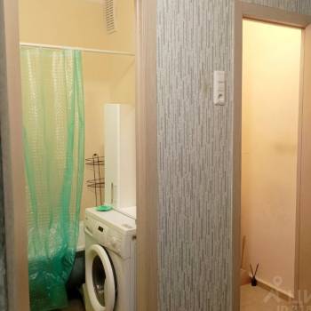 Сдается 1-комнатная квартира, 49 м²