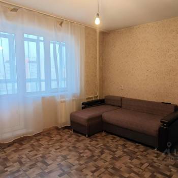 Сдается Многокомнатная квартира, 75 м²
