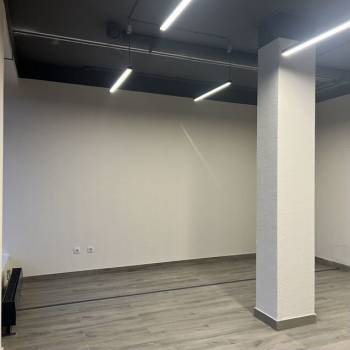 Сдается Нежилое помещение, 104 м²