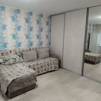 Продается 2-х комнатная квартира, 441 м²