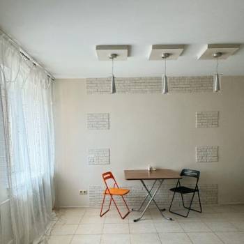 Продается 1-комнатная квартира, 46,1 м²