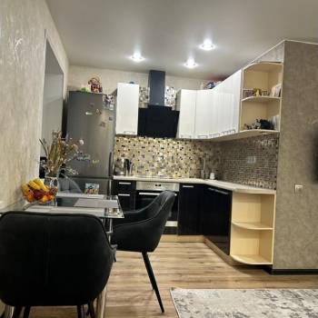 Продается 1-комнатная квартира, 33 м²