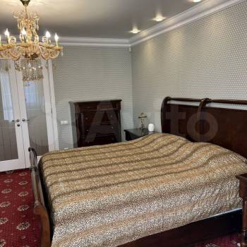 Продается Многокомнатная квартира, 137,8 м²