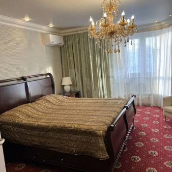 Продается Многокомнатная квартира, 137,8 м²