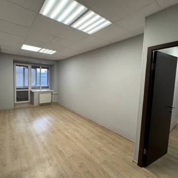 Сдается Нежилое помещение, 149 м²