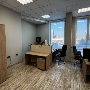 Сдается Нежилое помещение, 85,6 м²