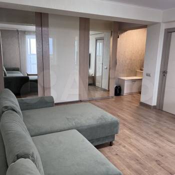 Сдается Многокомнатная квартира, 68 м²