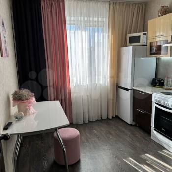 Сдается 1-комнатная квартира, 40,5 м²