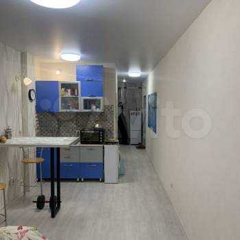 Продается 1-комнатная квартира, 32 м²