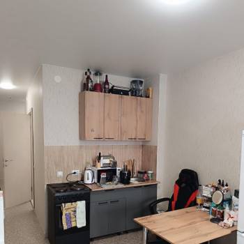 Продается 1-комнатная квартира, 33 м²