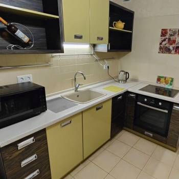 Сдается 1-комнатная квартира, 42 м²