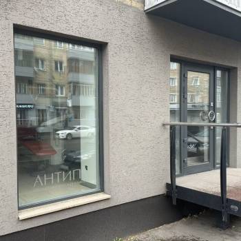 Сдается Нежилое помещение, 165 м²