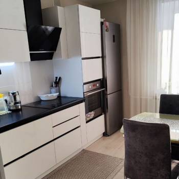 Продается 1-комнатная квартира, 39,6 м²