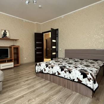 Сдается 1-комнатная квартира, 45 м²