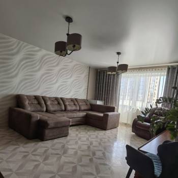 Продается 3-х комнатная квартира, 73,8 м²