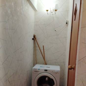 Сдается 1-комнатная квартира, 67 м²