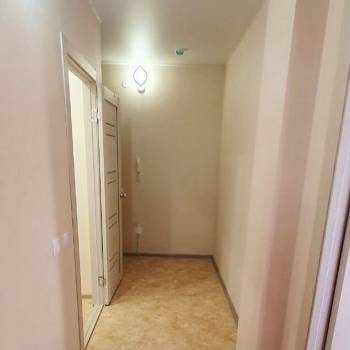 Продается 1-комнатная квартира, 40 м²