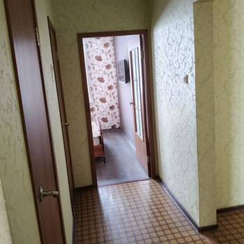 Продается Многокомнатная квартира, 82 м²