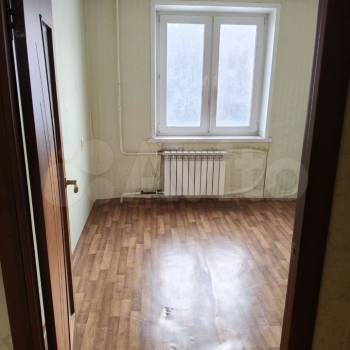 Продается Многокомнатная квартира, 82 м²