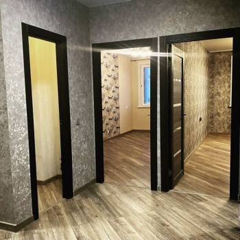 Продается Многокомнатная квартира, 90 м²