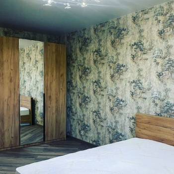 Продается Многокомнатная квартира, 90 м²