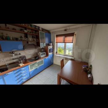 Сдается Многокомнатная квартира, 80 м²