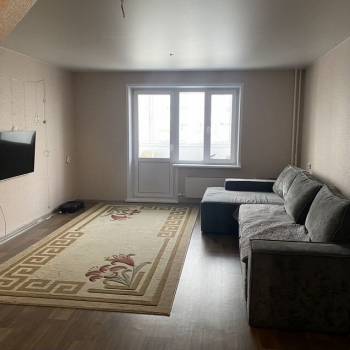 Продается Многокомнатная квартира, 88,9 м²