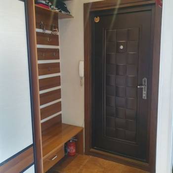 Продается Многокомнатная квартира, 82,6 м²
