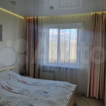 Продается Многокомнатная квартира, 82,6 м²