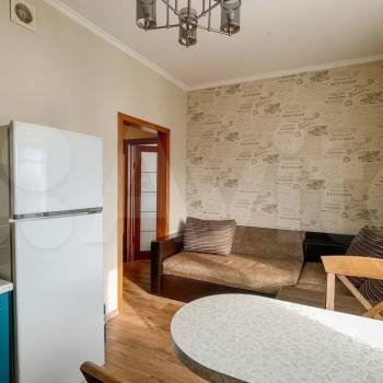 Сдается 1-комнатная квартира, 46 м²