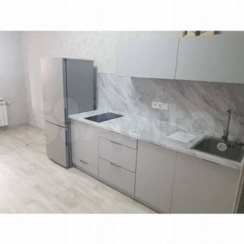 Сдается 1-комнатная квартира, 41,9 м²