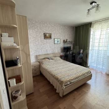 Продается 1-комнатная квартира, 40,4 м²