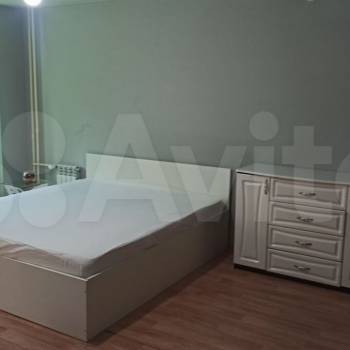 Сдается 1-комнатная квартира, 33,2 м²
