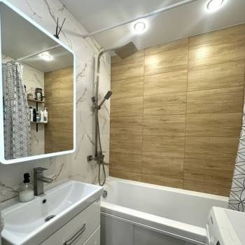 Продается 1-комнатная квартира, 41 м²