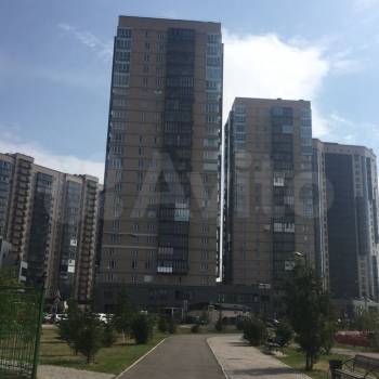 Сдается 1-комнатная квартира, 49 м²