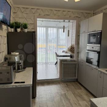 Продается Многокомнатная квартира, 78,8 м²