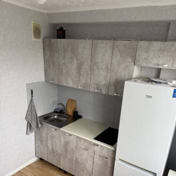 Продается 1-комнатная квартира, 37,5 м²