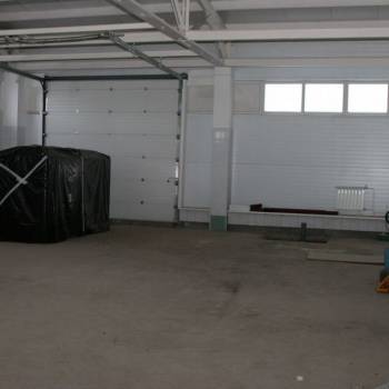 Продается Нежилое помещение, 2000 м²